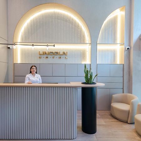 Hotel Lincoln Medellin Bagian luar foto