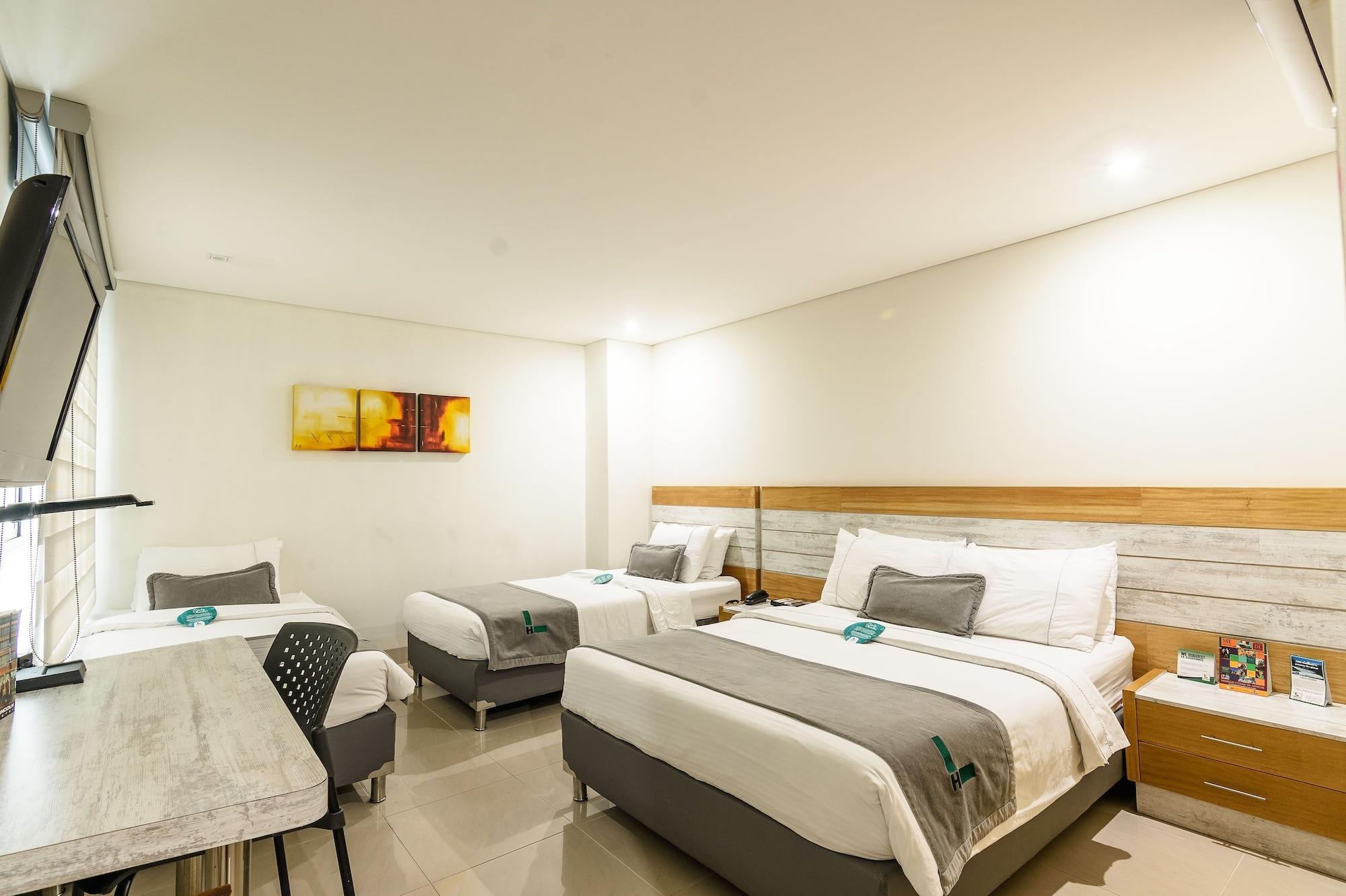 Hotel Lincoln Medellin Bagian luar foto