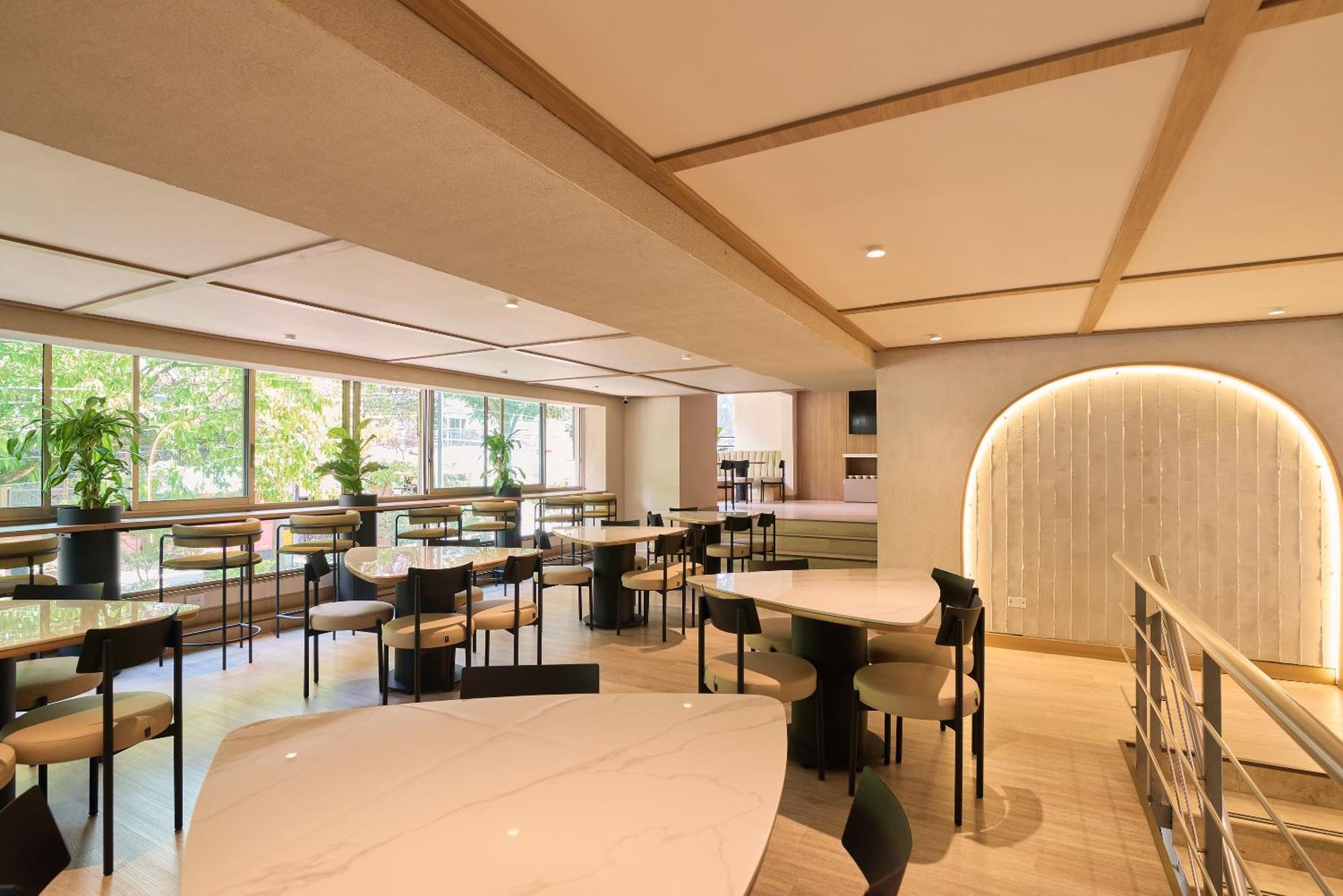 Hotel Lincoln Medellin Bagian luar foto