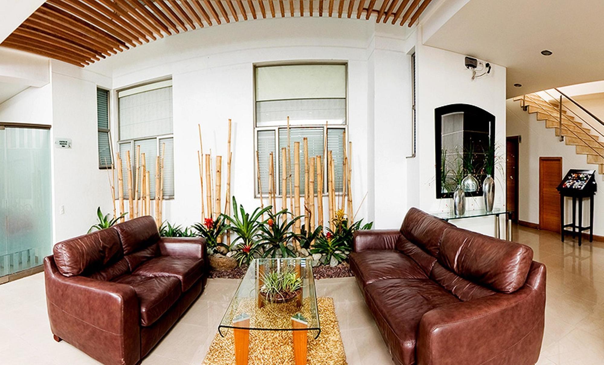 Hotel Lincoln Medellin Bagian luar foto